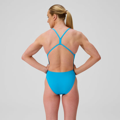 Speedo Women's Club Training Solid V-Back 2.0 One Piece - Blue